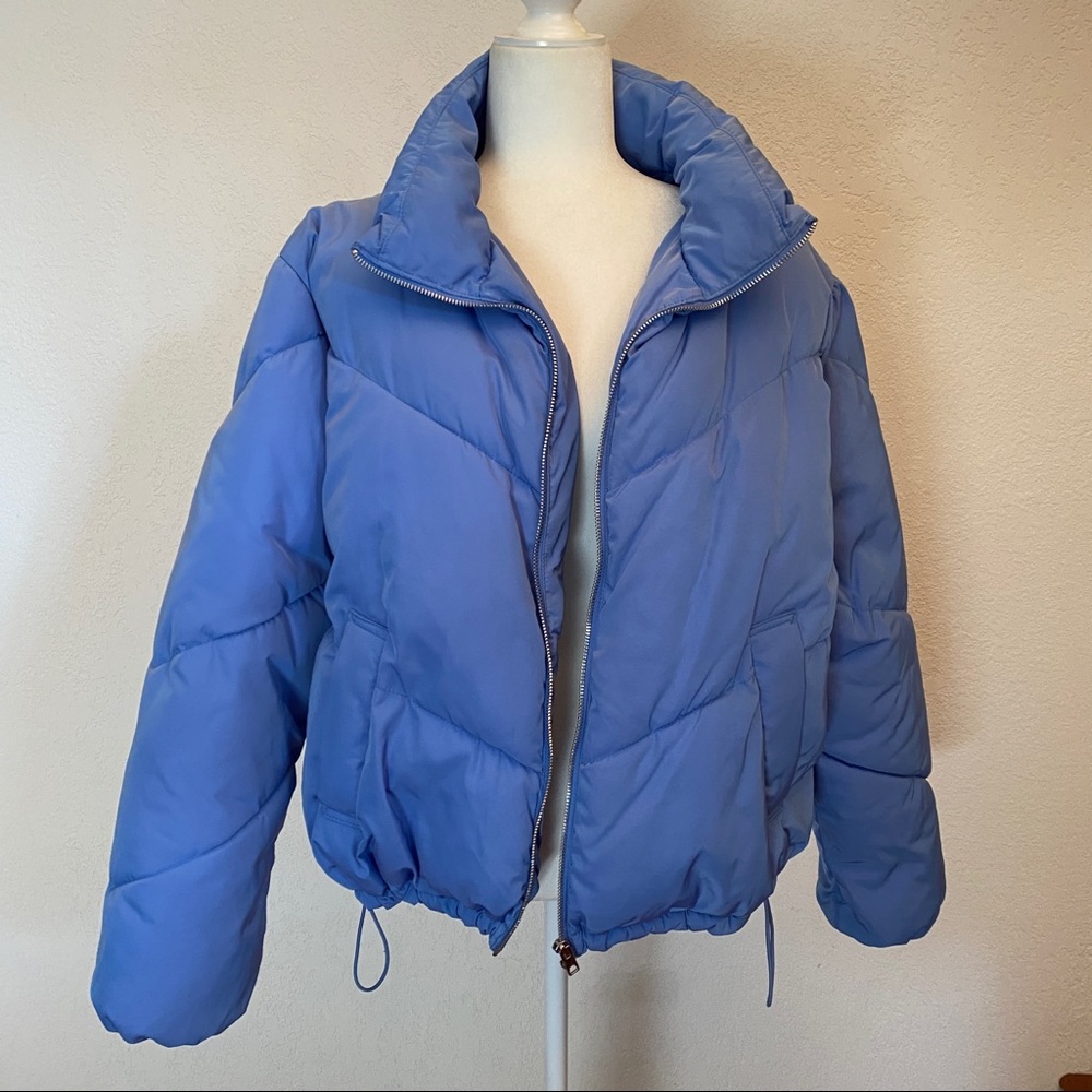 H&M Divided Puffer Jacket - Large